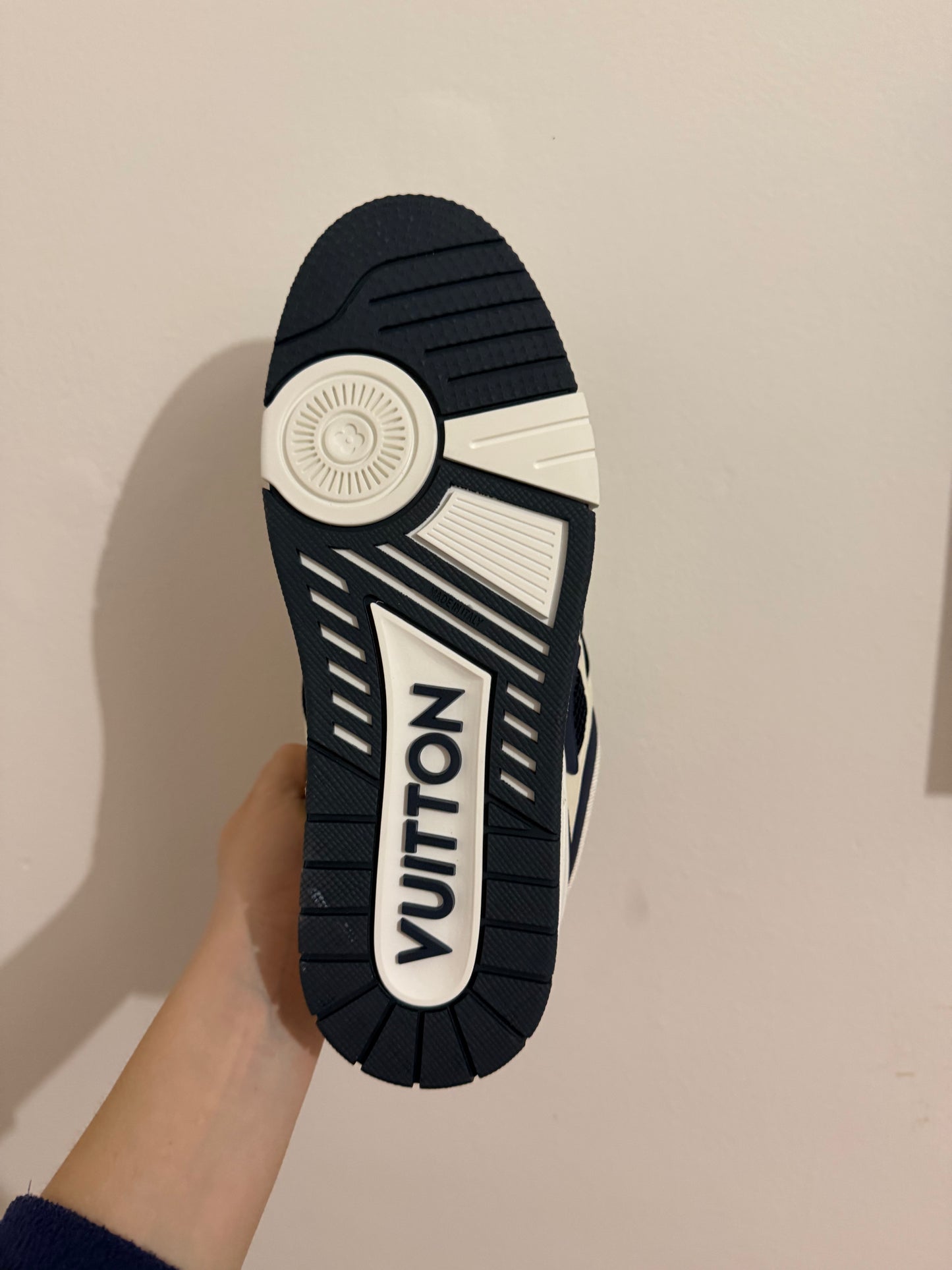 LV SKATE