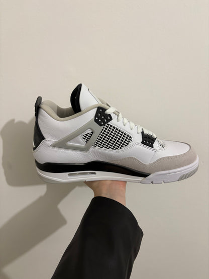 Jordan 4