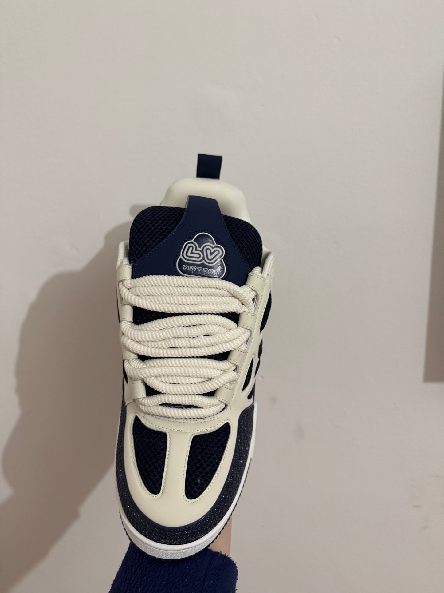 LV SKATE